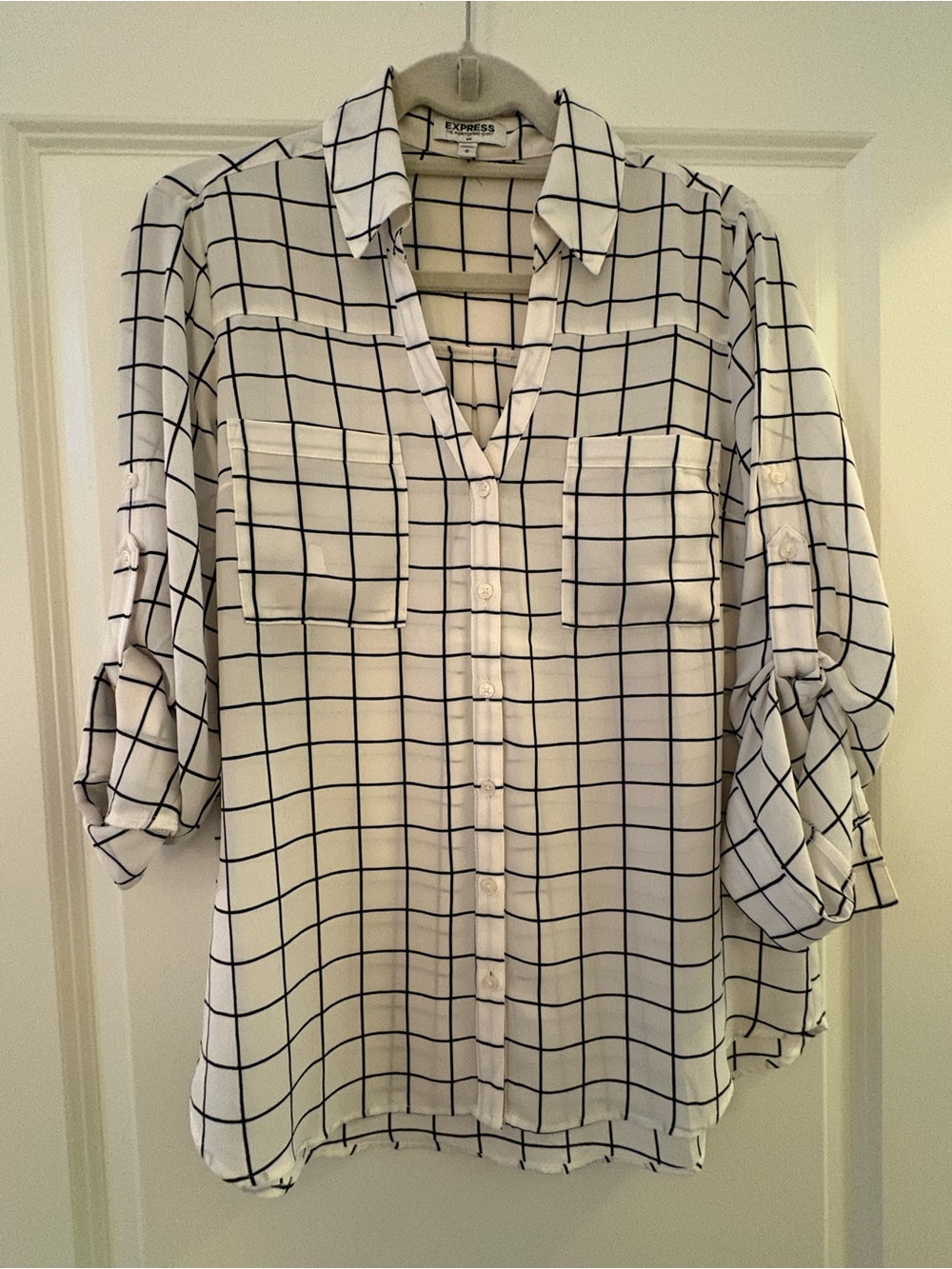Express white and black Portofino shirt. button-Down Blouse with Black Grid